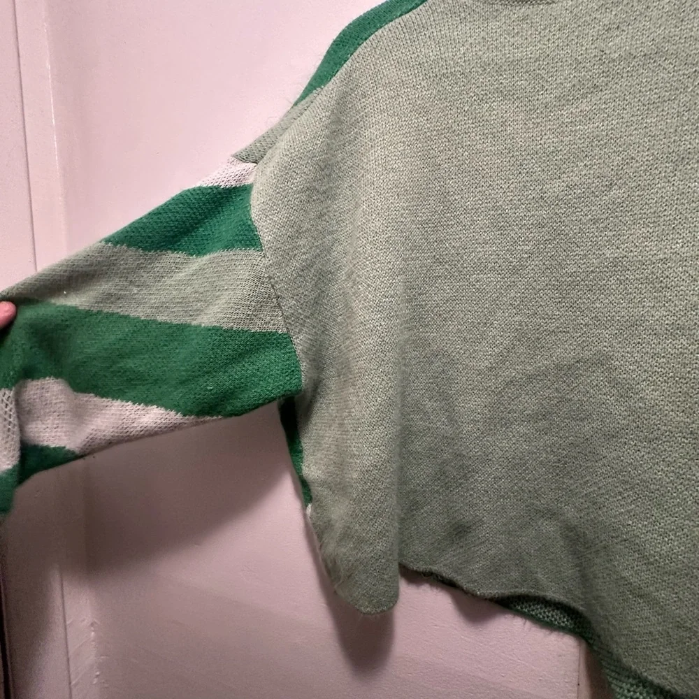 Divided Green and White Butterfly Sweater - Picture 8 of 10